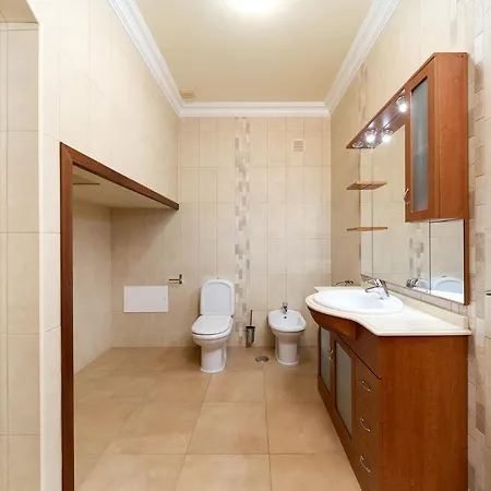 Dom wakacyjny Fabulous T3 Townhouse With Private Swimming Pool Silves